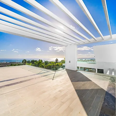 Wellness - Heated Pool, Gym & Games Villa