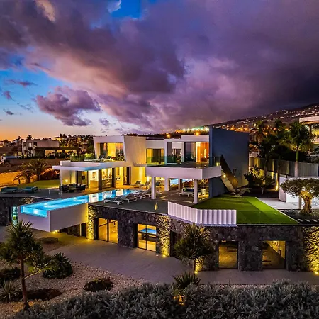 Wellness - Heated Pool, Gym & Games Villa